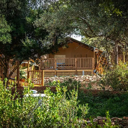 Arena One 99 Glamping-3